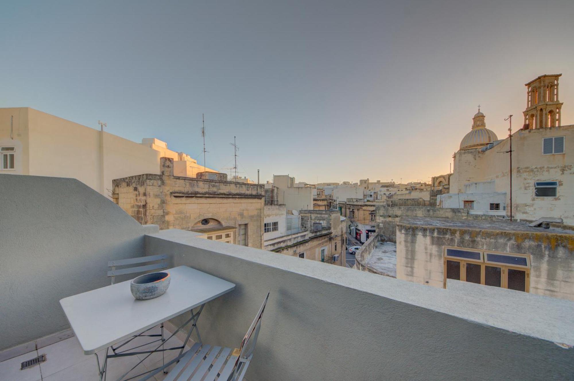 Cosy Penthouse In Hamrun - Walking Distance To Valletta エクステリア 写真