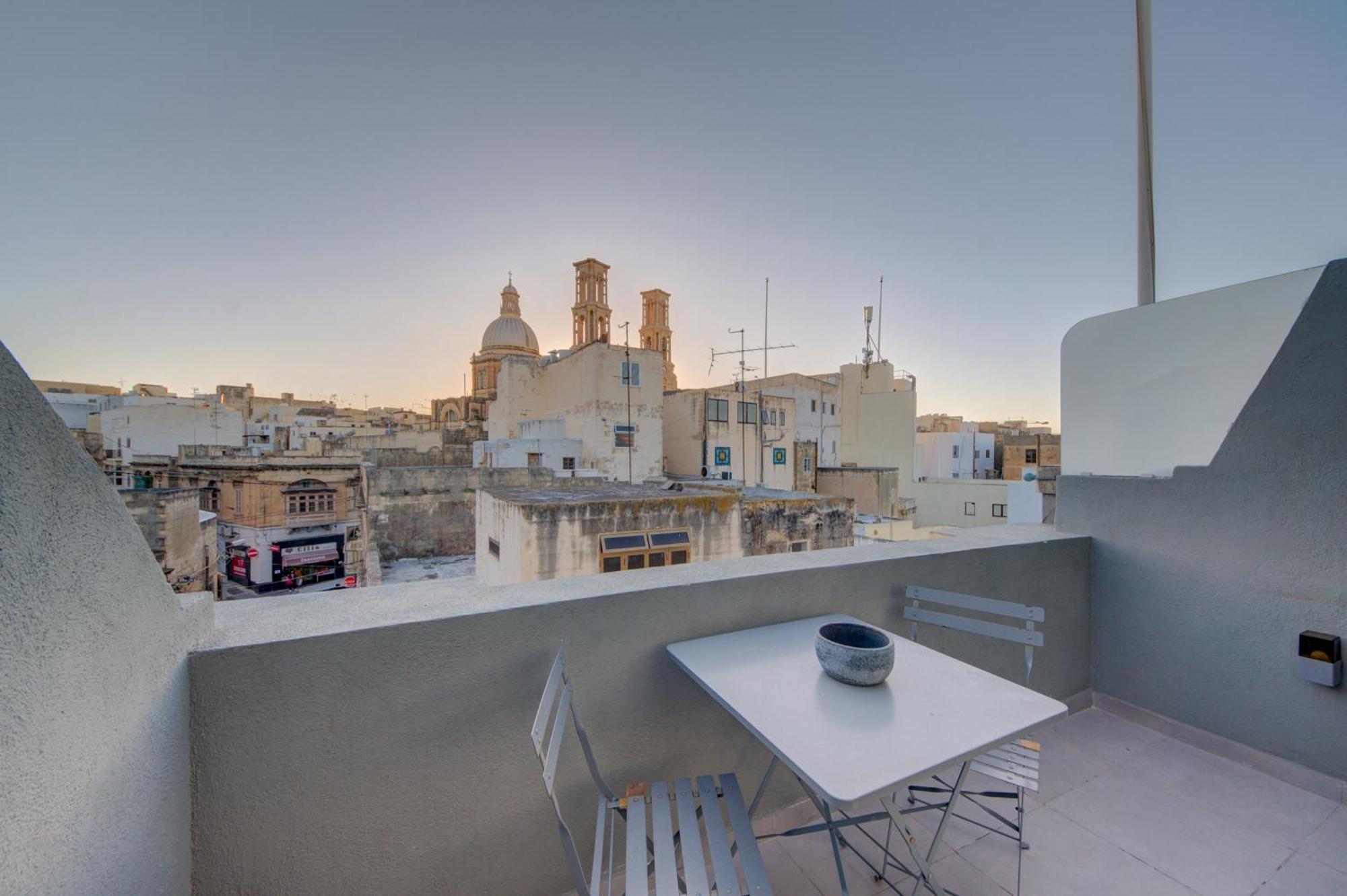 Cosy Penthouse In Hamrun - Walking Distance To Valletta エクステリア 写真